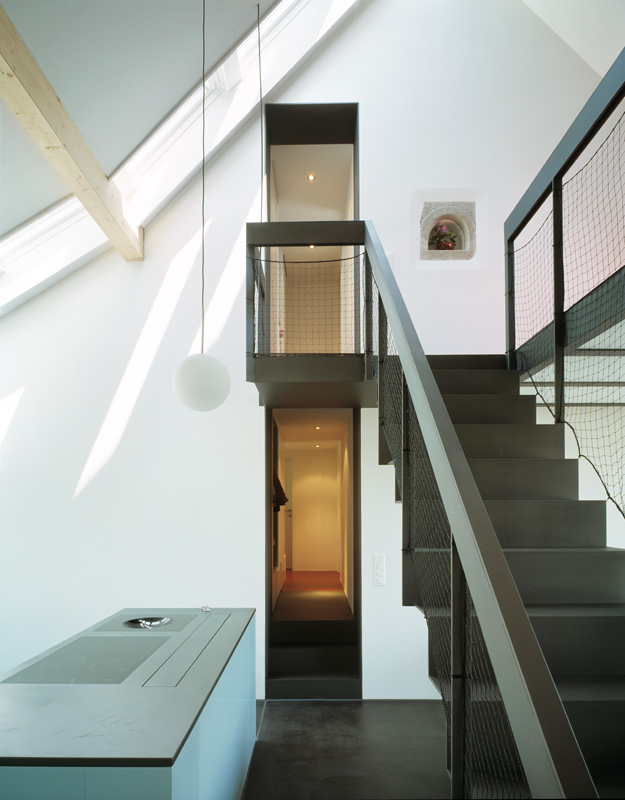 Scala di accesso al primo piano