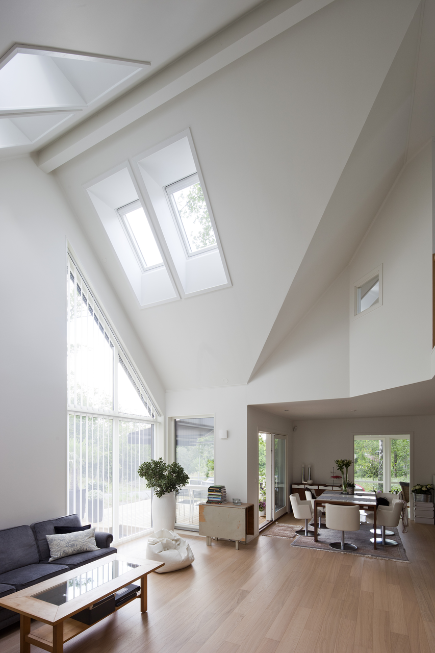 Living ampio e luminoso